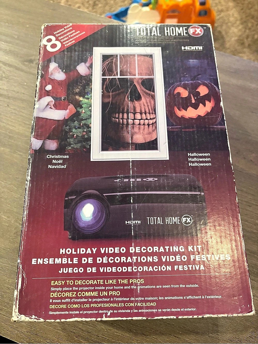 Total Home FX Holiday Video Decorating Kit